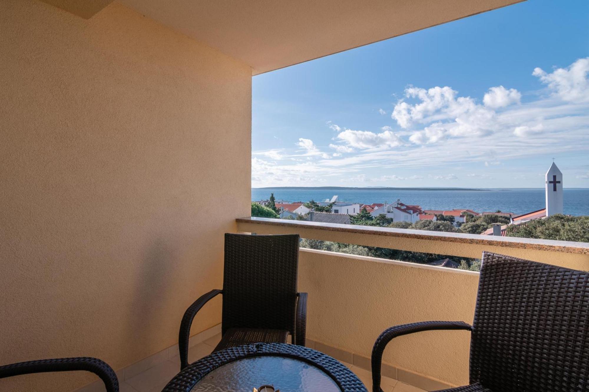 Apartments With A Parking Space Mandre, Pag - 18748 كولان المظهر الخارجي الصورة