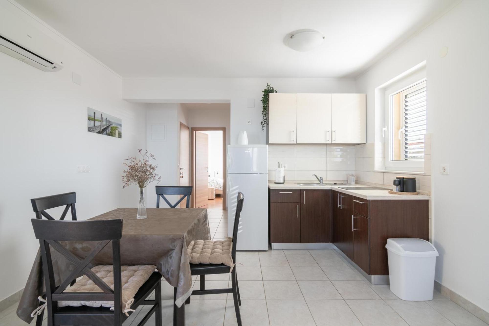 Apartments With A Parking Space Mandre, Pag - 18748 كولان المظهر الخارجي الصورة