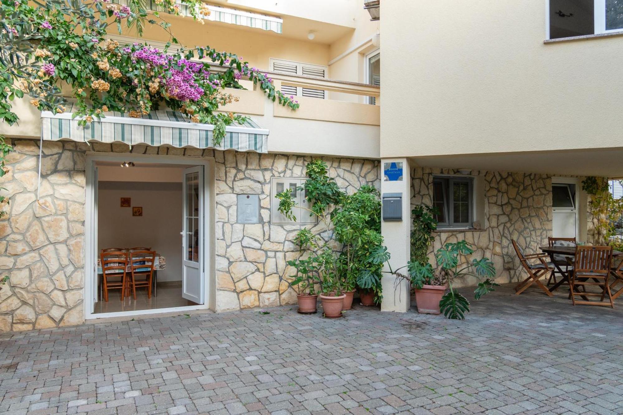 Apartments With A Parking Space Mandre, Pag - 18748 كولان المظهر الخارجي الصورة