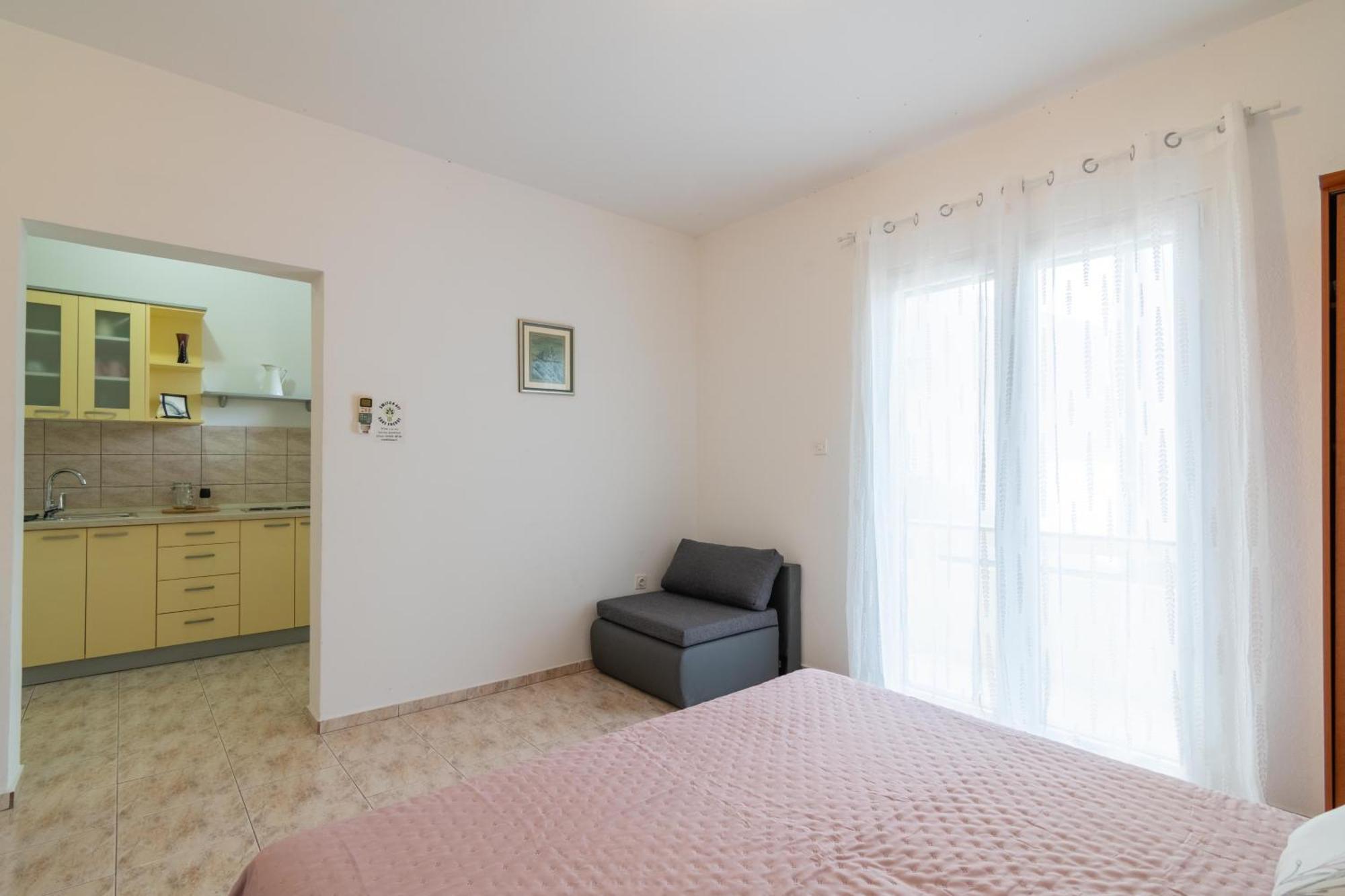 Apartments With A Parking Space Mandre, Pag - 18748 كولان الغرفة الصورة