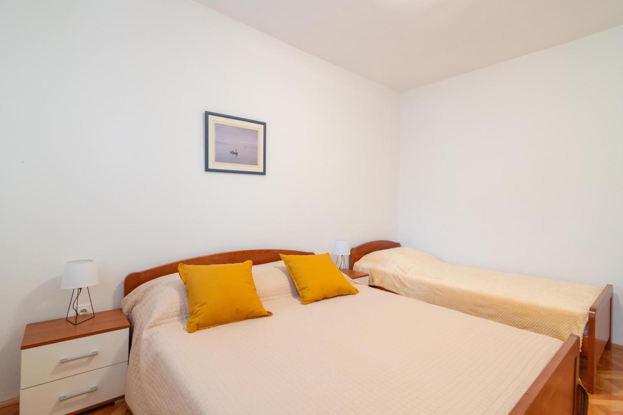 Apartments With A Parking Space Mandre, Pag - 18748 كولان الغرفة الصورة