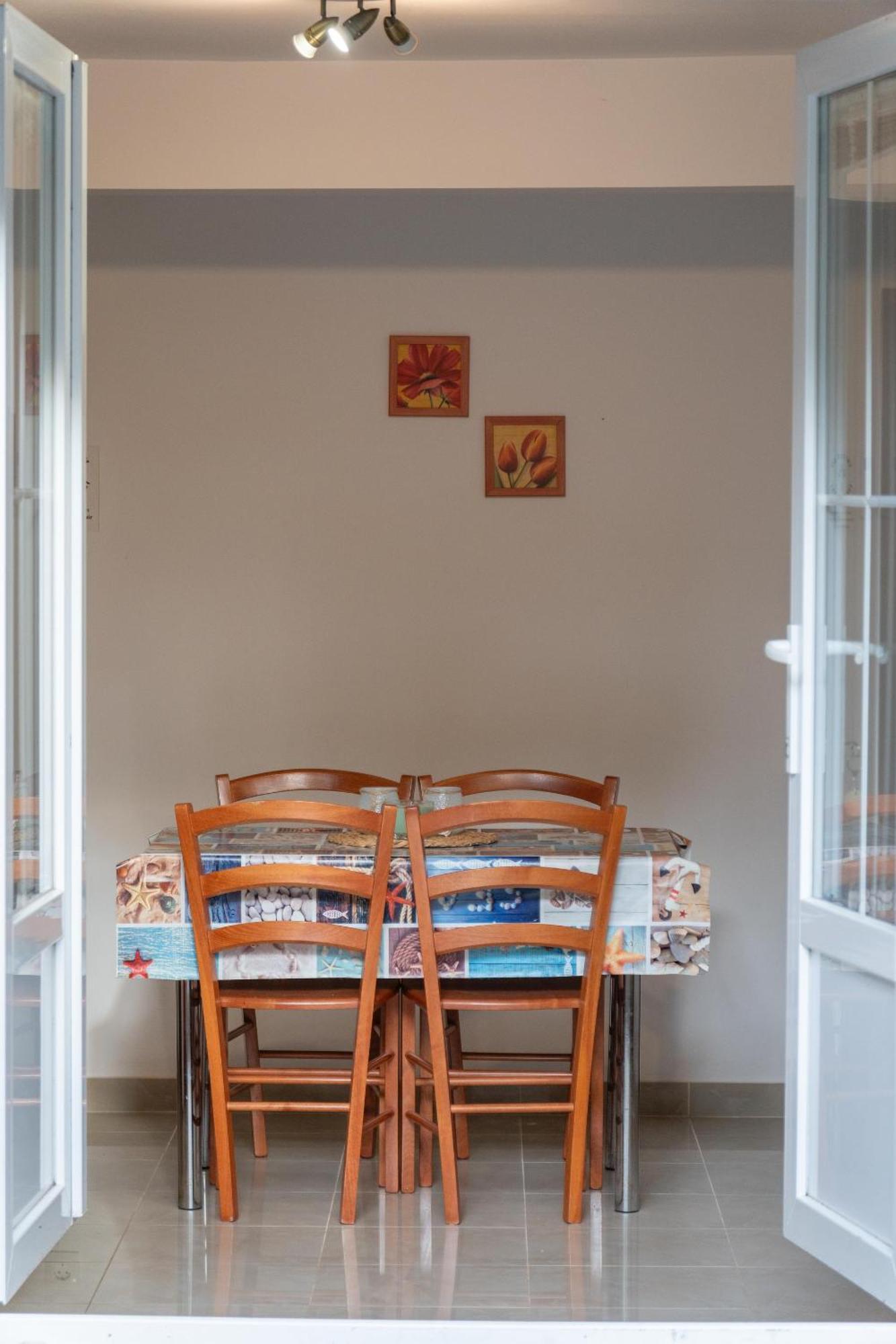 Apartments With A Parking Space Mandre, Pag - 18748 كولان الغرفة الصورة
